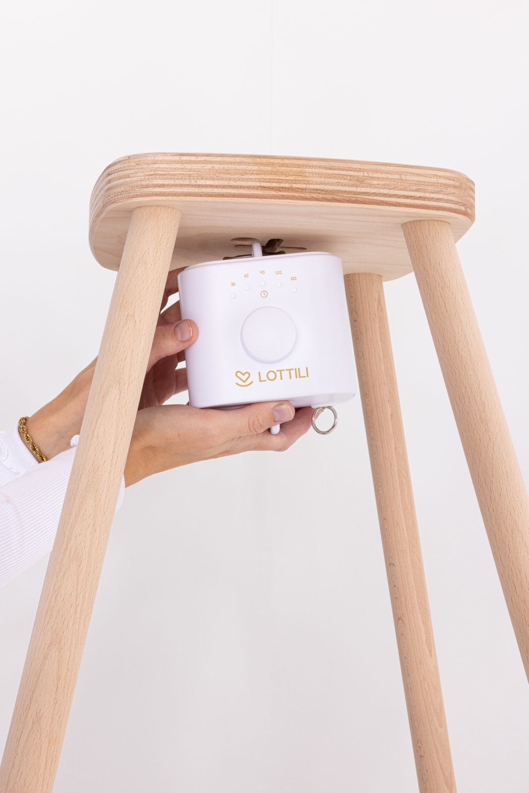 Baby Hammock with motor and frame for your baby